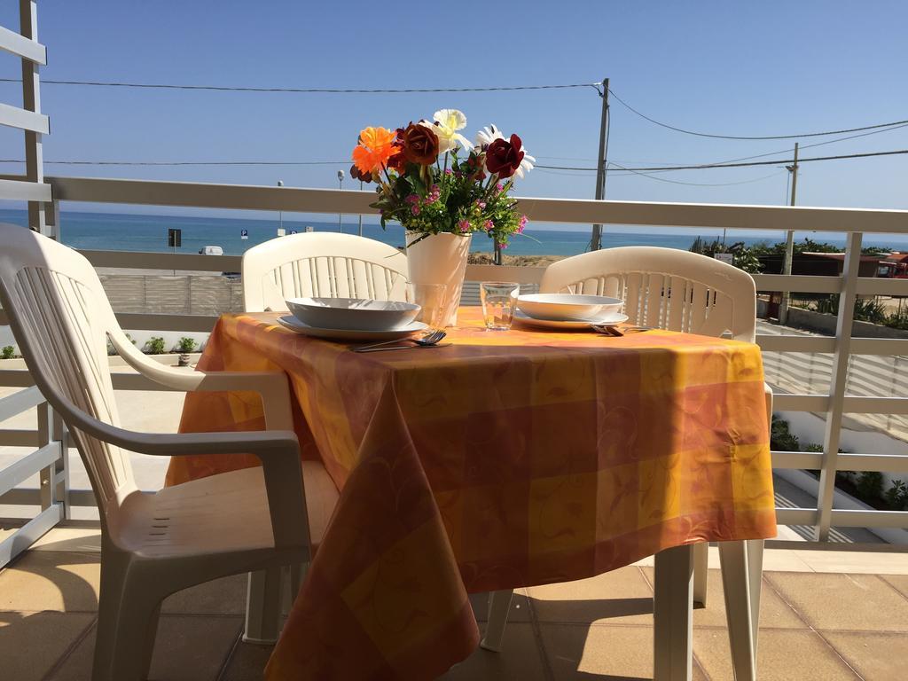 Casa Vacanze Playa 54 Castellammare del Golfo Exterior foto